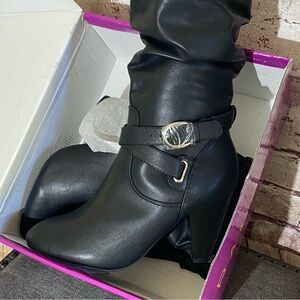 RAMPAGE Black Heeled Boots